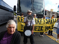 Tech Buses Blocked to Stop Evictions of Seniors and Others