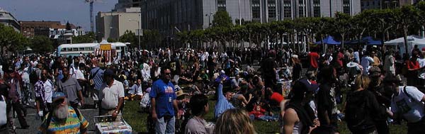 Thousands gather in ...