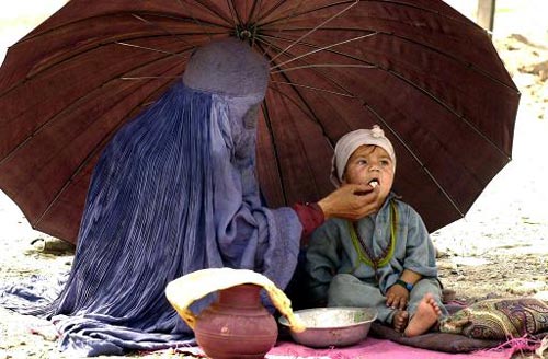 afghan_mother_and_child.jpg 