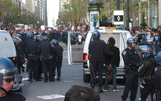 powell_market_arrest.jpg 