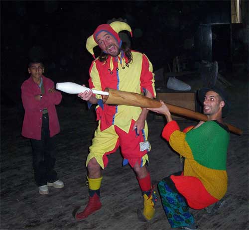 combatclowns.jpg 