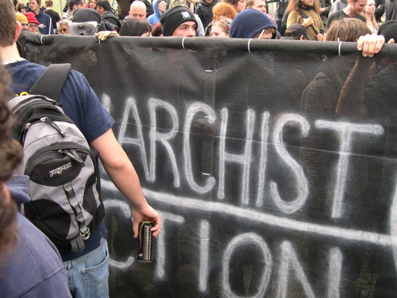 anarchists1.jpg 