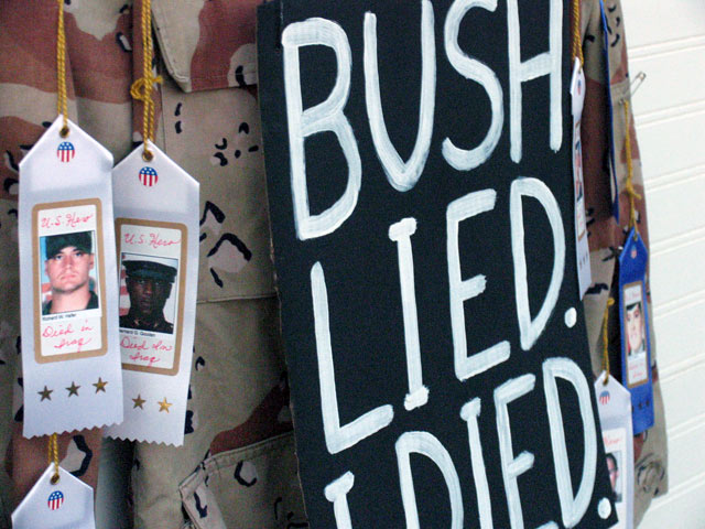 bush-lied-i-died.jpg 