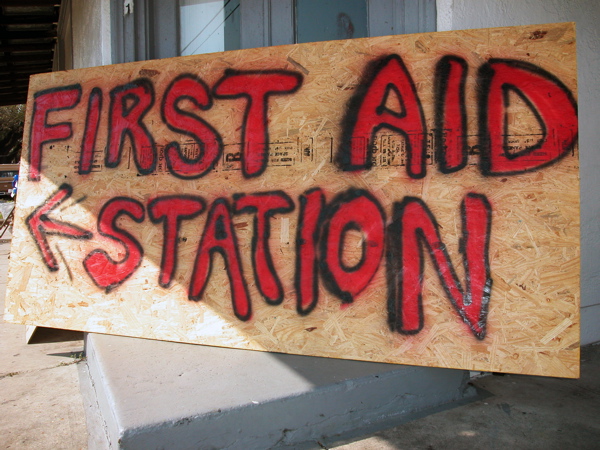 firstaid_9-14-05.jpg 