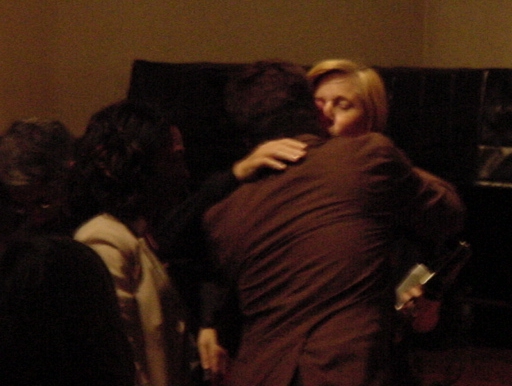 cindy_sheehan_embraces_todd_chretien.jpg
