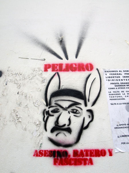 peligro_8-26-06.jpg 