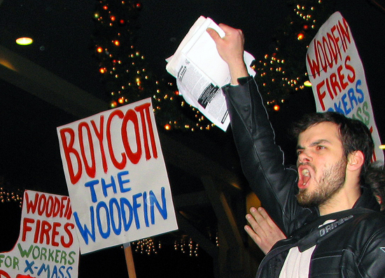 8-boycottwoodfin.jpg 