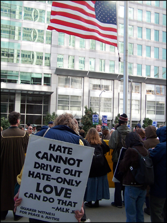 070104diein1335.jpg 