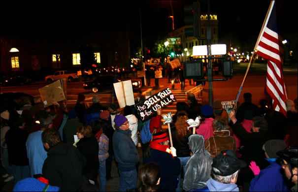 011107-scprotest-06s.jpg 