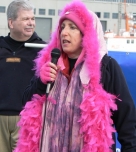 200_16_code_pink_speaker.jpg