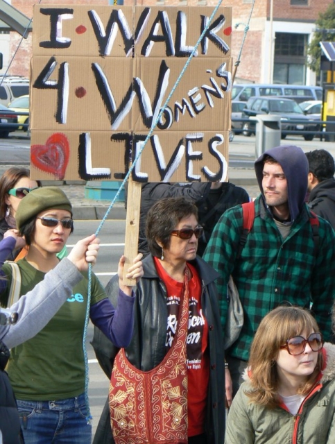 640_3_i_walk_for_womens_lives.jpg 