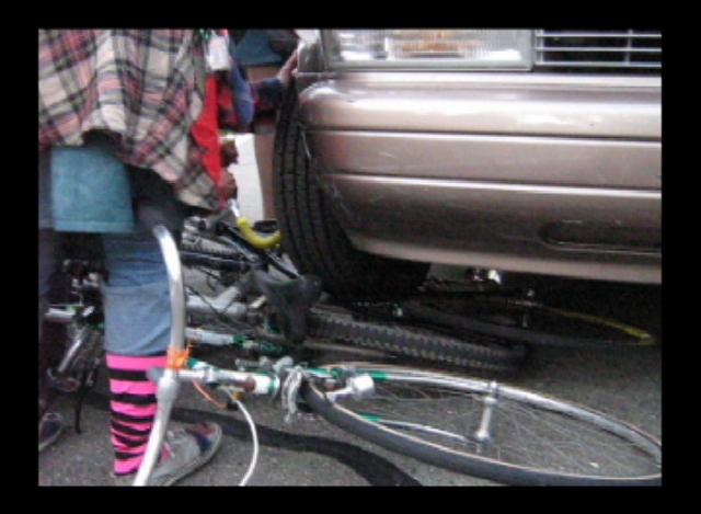 640_stripeysock-crushedbikes.jpeg
original image ( 720x528)