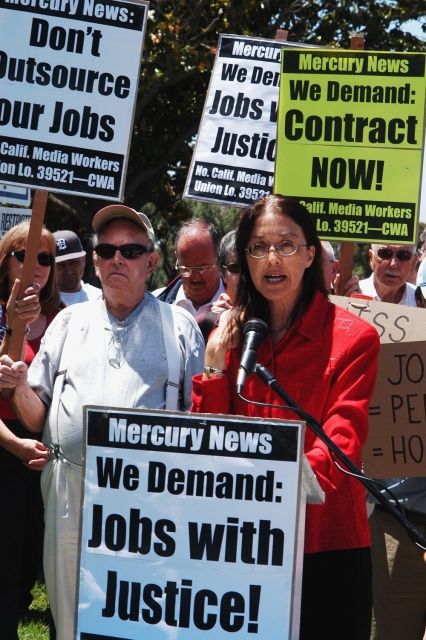 640_cmwupressconference17s-glorialariva-sjmercurynews-ridderparkdr-sj-ca-20070626.jpg 