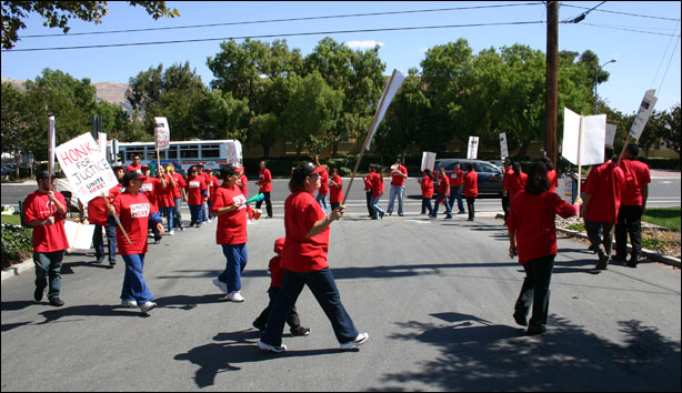 prudential_strike_rally_02.jpg 