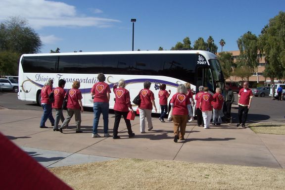 az_nurses_rally_at_capitol_for_patient_safety_2-14-08_leaving_bus.jpg 