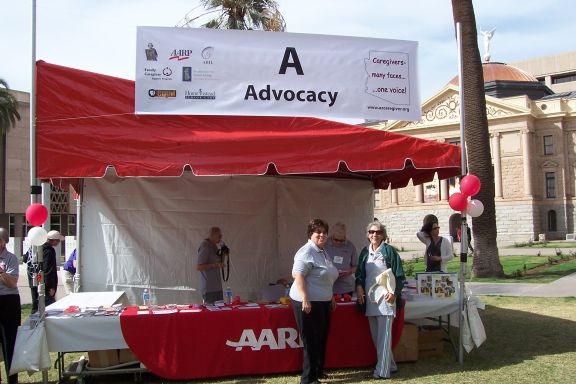 care_giver_rally-state_capitol_3-13-08_booth_8.jpg 