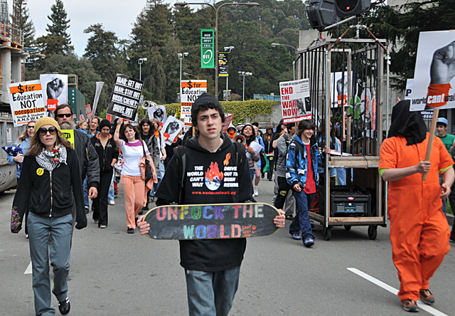 berkeley_rally_march_19_6_sm.jpg 