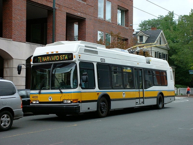 640_800px-trolleybus4120.harvard.agr.jpg 