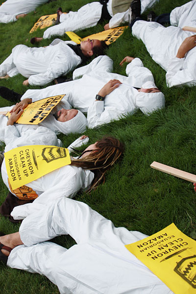 14-diein-349.jpg 