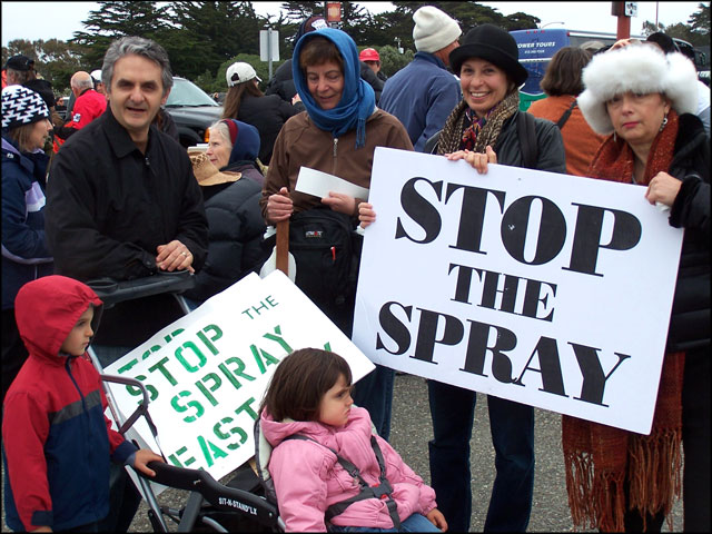 080531stopthespray6718.jpg 