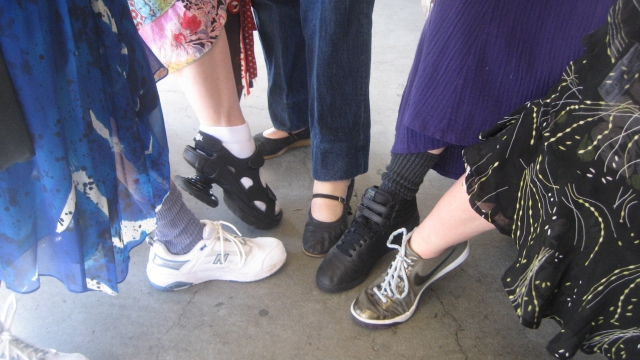 640_840shoes.jpg 