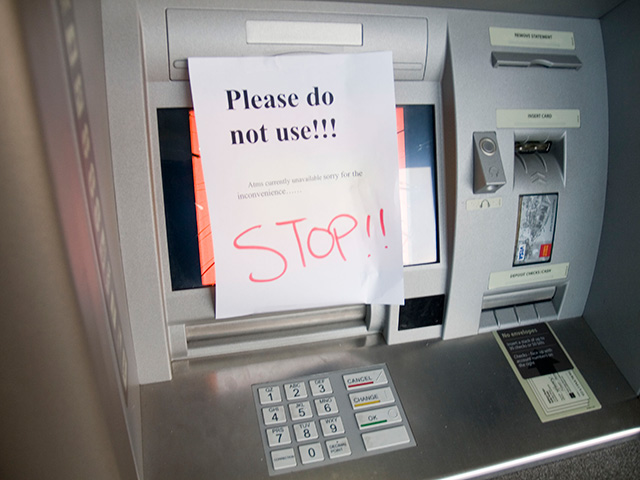 broken-atm2_7-22-08.jpg 