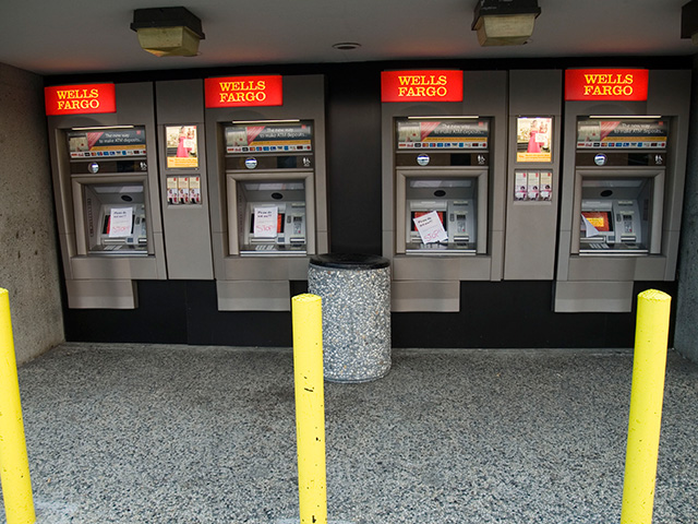 broken-atms_7-22-08.jpg 