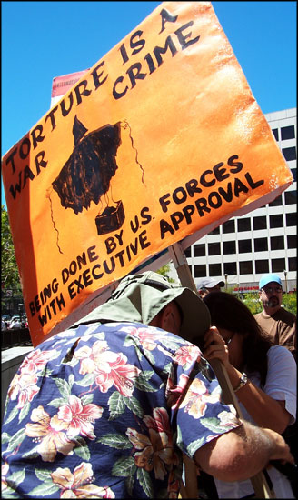 080802stopwaroniran7454.jpg 