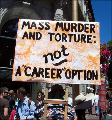 080802stopwaroniran7459.jpg 