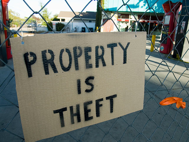property-theft_8-1-08.jpg 