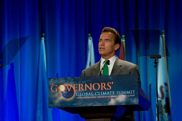 schwarzenegger_at_climate_summit.jpg 