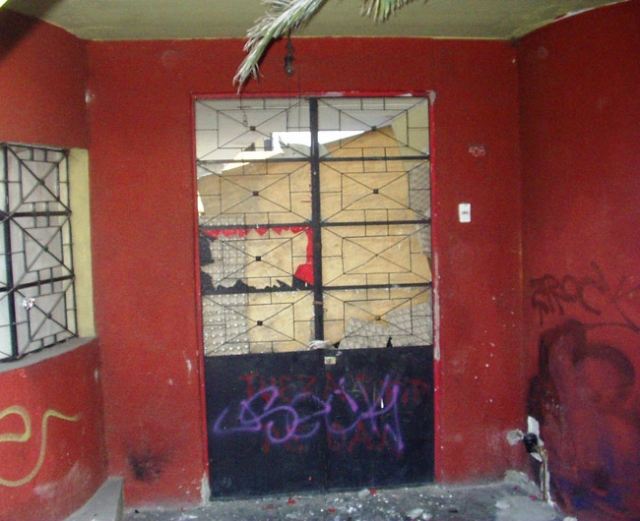 640_casota-front-door.jpg original image ( 650x530)