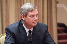 225px-tom_vilsack_changegov_press.jpg 