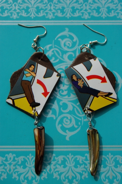 640_leather_earrings.jpg 