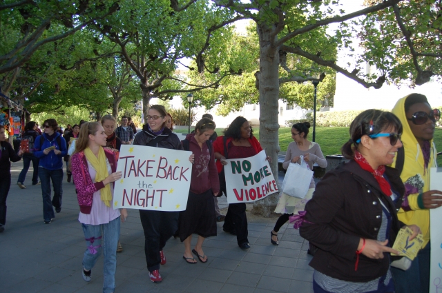 640_women_take_back_teh_night_003.jpg