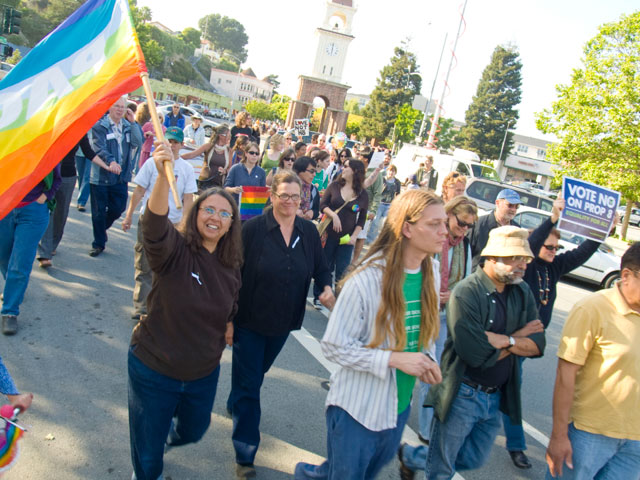 prop8_12_5-26-09.jpg 