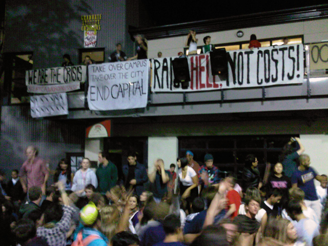 ucsc-dance-occupation_2_9-30-09.jpg 