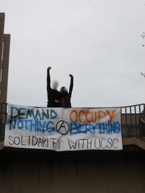 chicago-solidarity-with-ucsc.jpg 