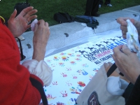 200_chilhands_1.jpg original image ( 2465x1848)