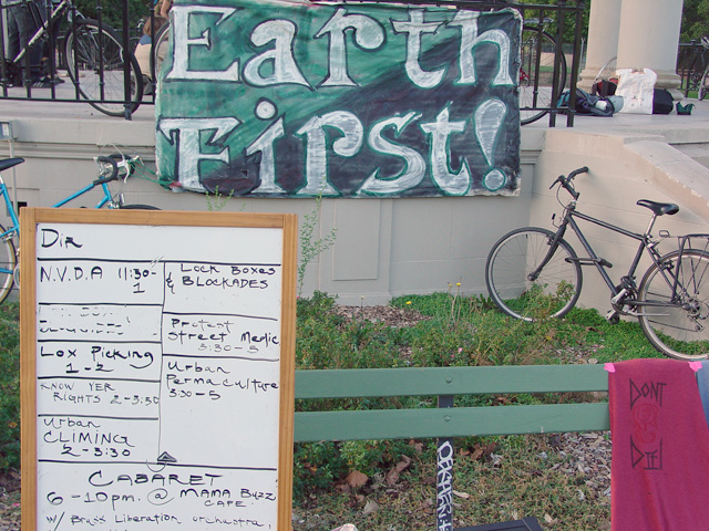 earthfirst_nvcdtraining_110709a.jpg 