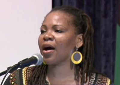 chioma-speaking.jpg 