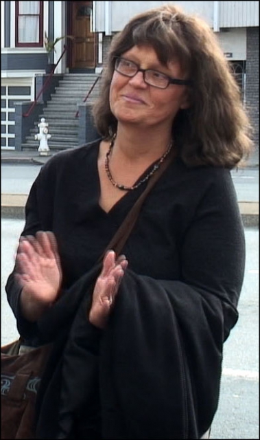 640_suzanneteran.jpg original image ( 393x662)