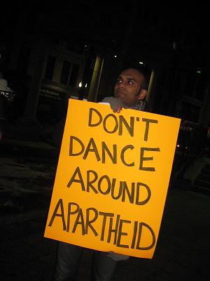 dont_dance_around_apartheid_-_small.jpg 