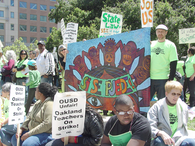 oaklandteacherstrike_0429101218.jpg 