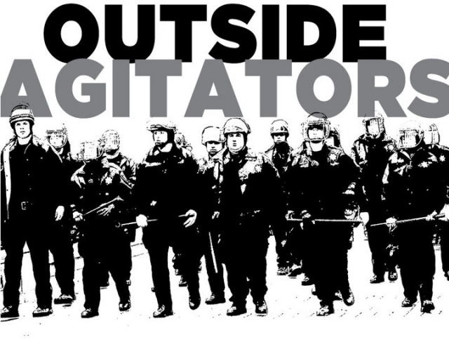 640_outside-agitators.jpg 