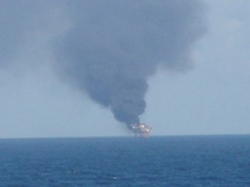 mariner-energy-oil-rig-explosion.jpg 