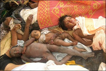 massacre_8_civilians_killed_in_slaf_bombardment_in_poonakari_children_among_victims_.jpg 
