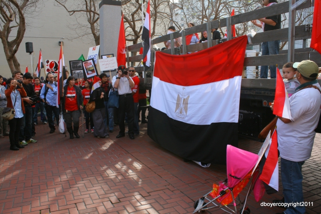 640_egyptianprotest_009.jpg 