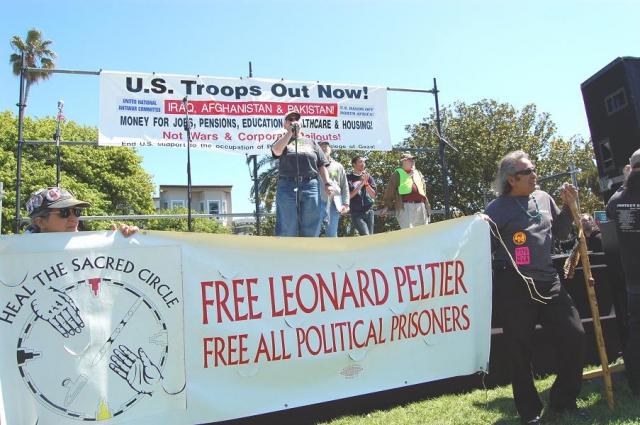 640_freeleonardwithstagebanner.jpg 