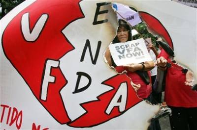 2-philippines_us_scrap_vfa.jpg 
